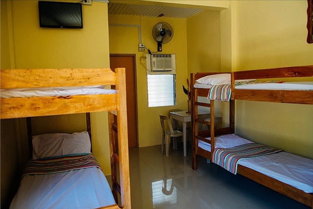 Las Residencias Bed And Breakfast Puerto Princesa Exterior photo